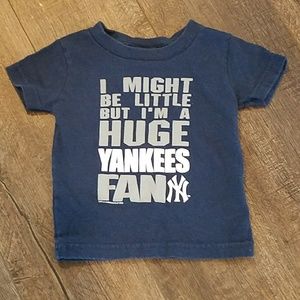 12 months New York Yankees tshirt